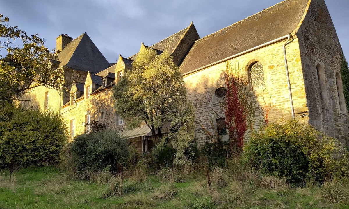 Brelidy Apartment | Appartement vue sur le Parvis du Château