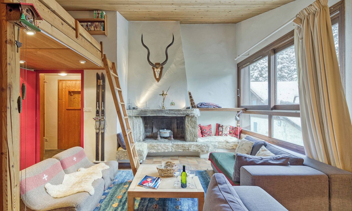 Le Tour Apartment | Apt Le Grenier Ski-in/Ski-out views, sleeps 7, Le Tour (Argentière), France