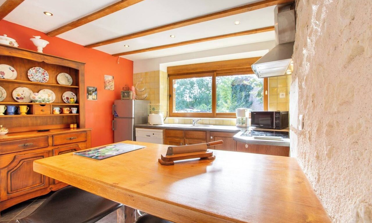 Monthou-sur-Cher House | At Vivi’s, on the outskirts of Touraine