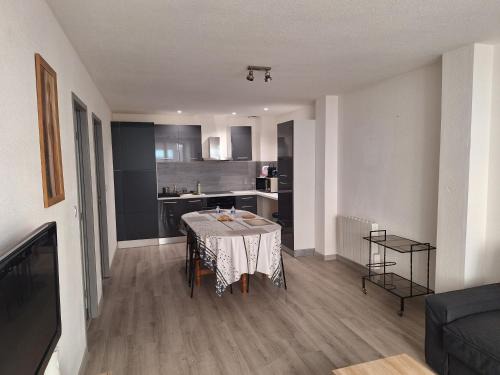 Villemur-sur-Tarn Apartment | Au cœur de Caillassou