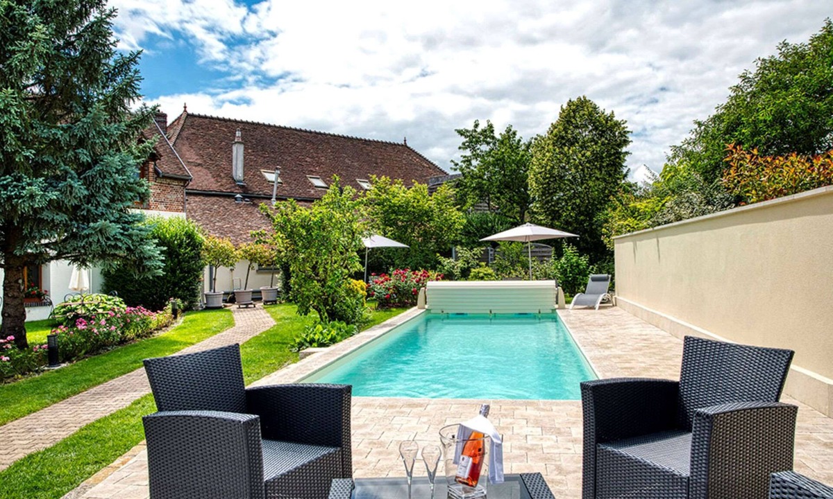 Mesnil-Saint-Pere Hotel | Auberge du Lac, Sure Hotel Collection by Best Western