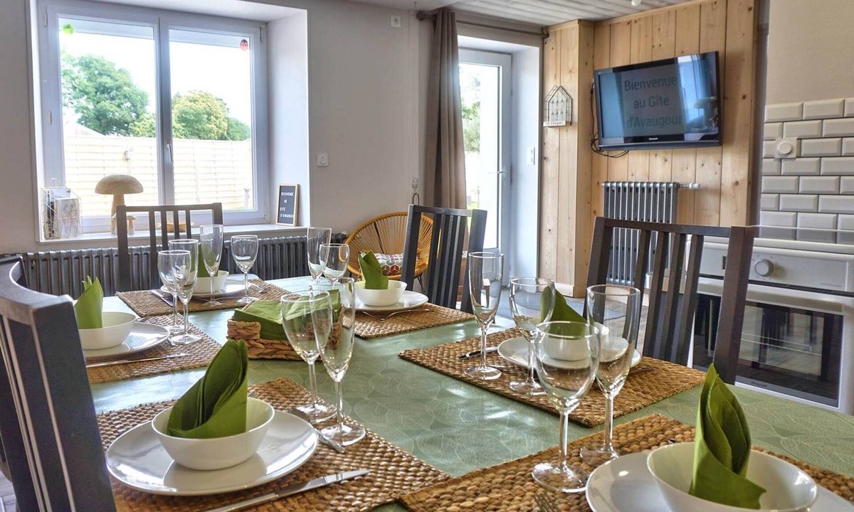 Saint-Fiacre House | Avaugour Vacation Rental: 5 bedrooms, 1 accessible for people with disabilities, in the Côtes d'Armor region of Brittany