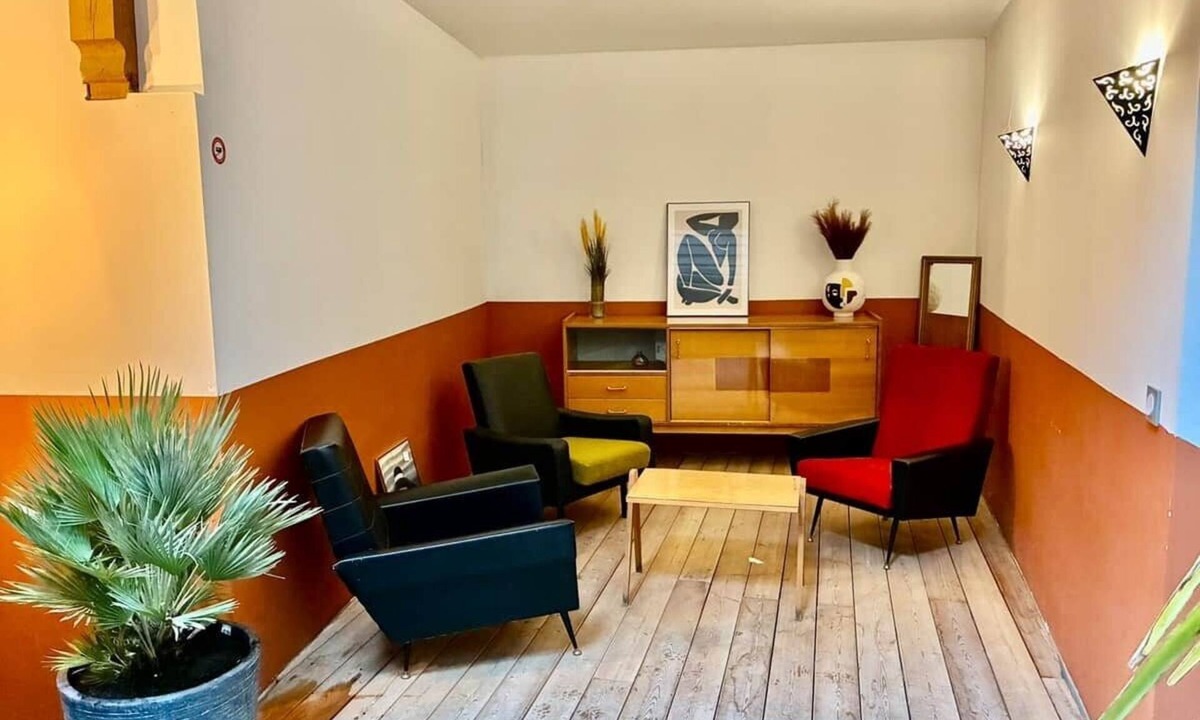 Old Town House | Bâtisse de la Trinité - 7 appartements (20 pers.)