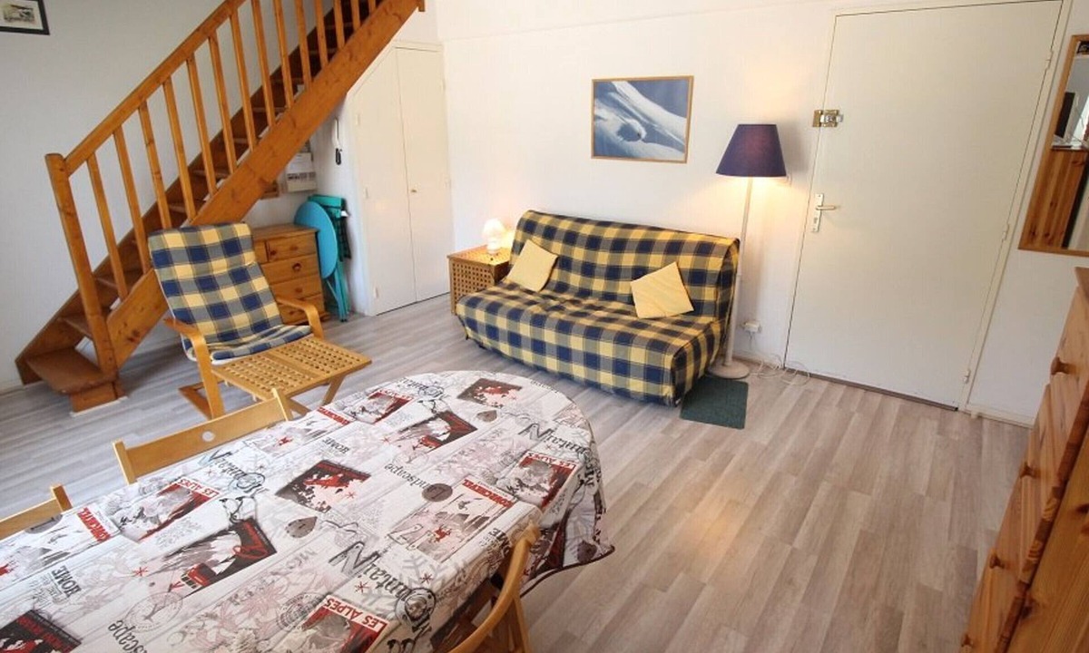 Bagneres-de-Luchon Apartment | Bagnères-de-Luchon: Quiet duplex for 4, balcony, parking