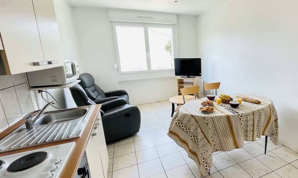 Forges-les-Bains Apartment | Baudelaire