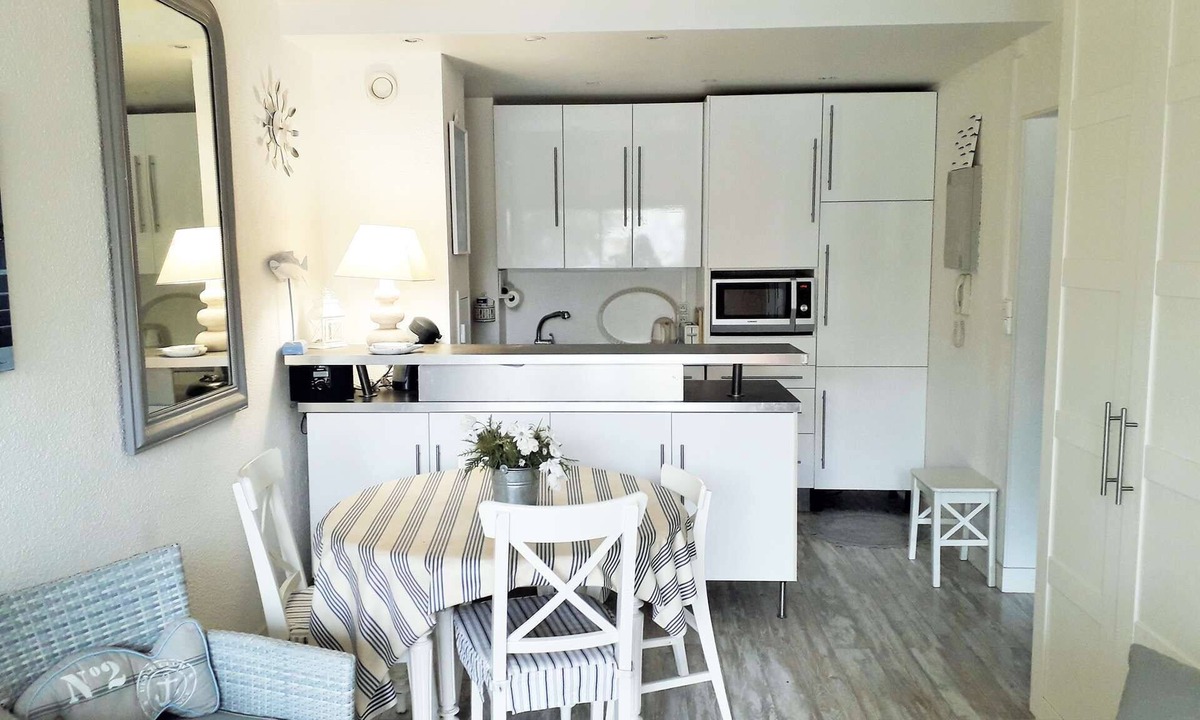 Le Moulleau Apartment | Beautiful 2 rooms Moulleau center with parking