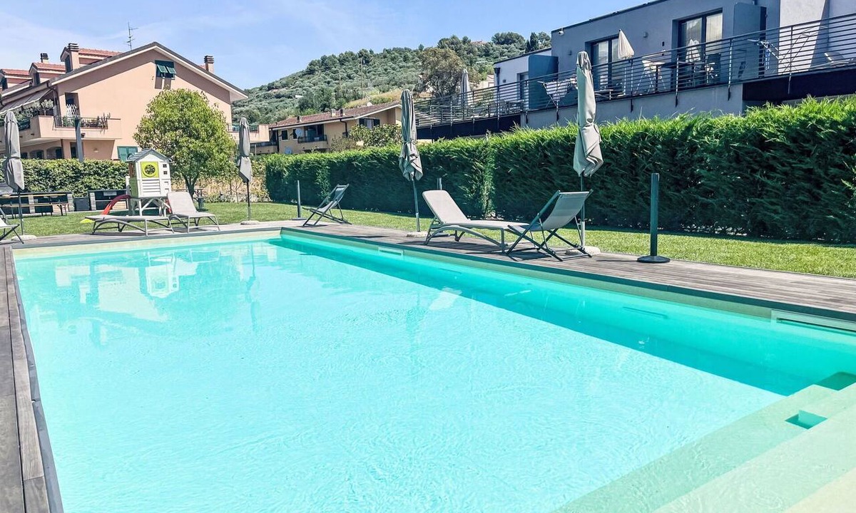 Artallo Apartment | Beautiful apartment for 6 guests with pool, WIFI, A/C, TV, terrace and pets allowed