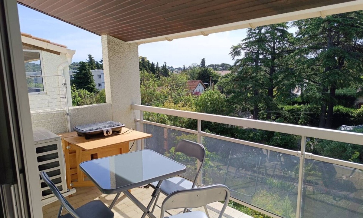 Le Mourillon Apartment | Beautiful apartment near the beach