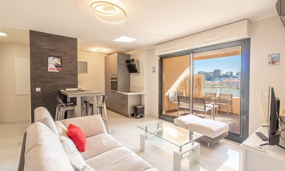 Beausoleil Apartment | Beautiful Apartment With Pool Near Monaco