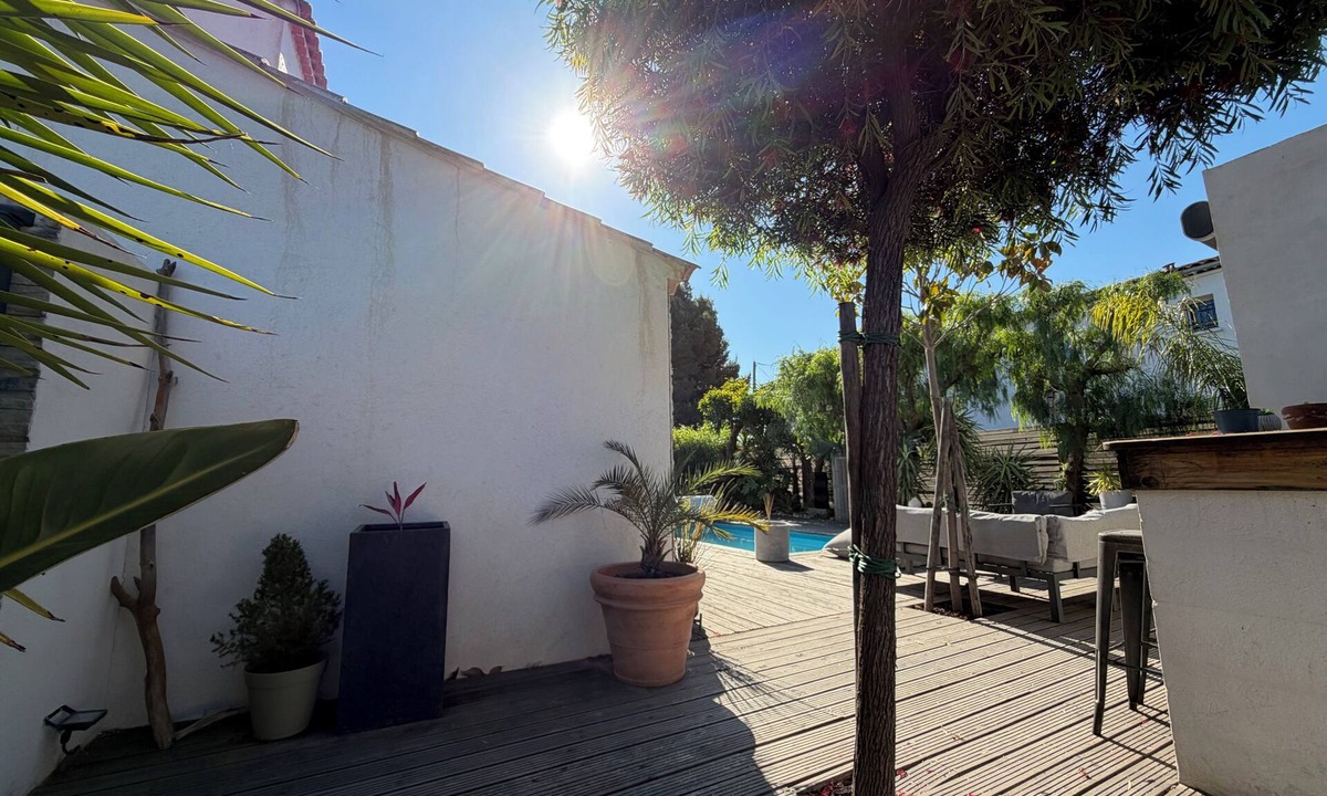 Le Castellet House | Beautiful villa with pool