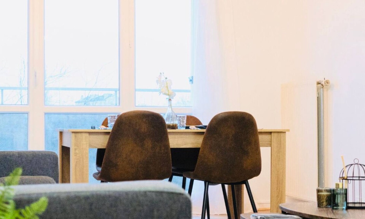 Troyes Apartment | Bella Luna II - Elégant Appart Centre Ville - Parking Gratuit- Wifi Ultra Rapide