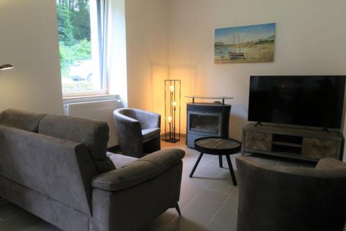 Cite Villa | Belle maison entièrement rénovée avec jardin, WIFI, à 400m de la mer à ST QUAY-PERROS - Ref 871