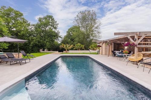 Lezat-sur-Leze Villa | Belle maison familiale avec piscine privée