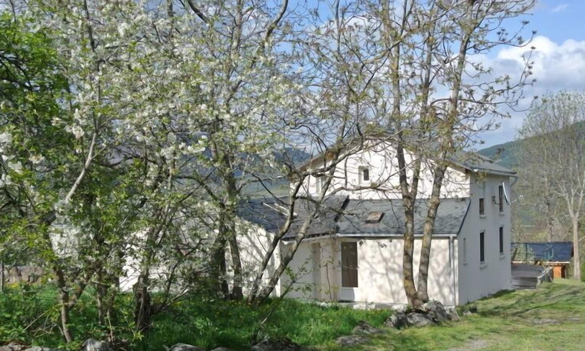 Escouloubre-les-bains House | BIG HOLIDAY HOUSE ON THE PLEASANT AND FRIENDLY MOUNTAIN