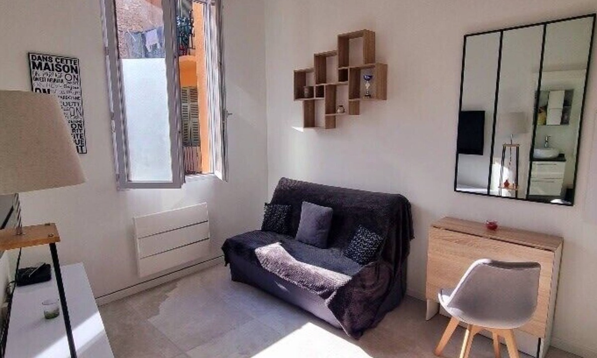 Saint-Roch Apartment | Brand new studio - Free Parking close