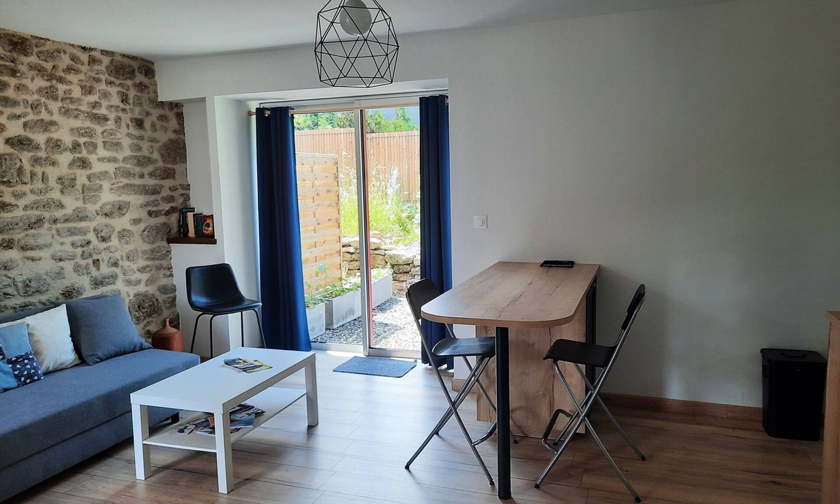 Saint-Glen House | Breton farmhouse, many hiking trails, with the Emerald Coast 1/2h away