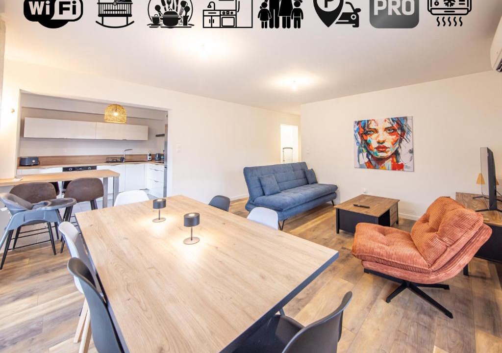 Houdemont Apartment | Bright 2 bedroom apartment I cozy I Ideal for family and business