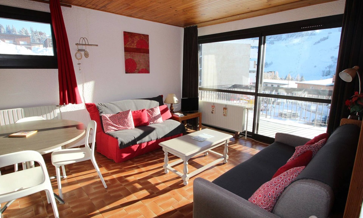 Chamrousse Apartment | Bright apartment for 5 in Chamrousse, close to slopes