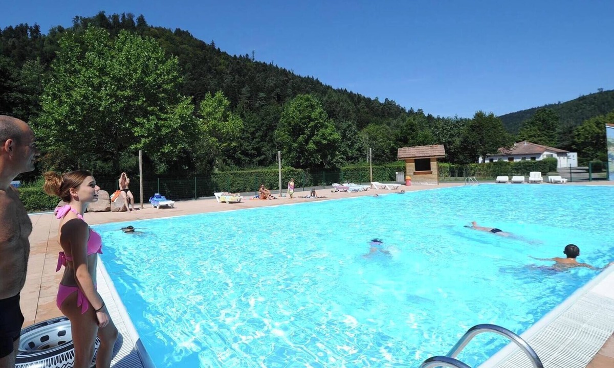 Celles-sur-Plaine Cabin | Cabane 4 étoiles - Piscine - ccbg0ab