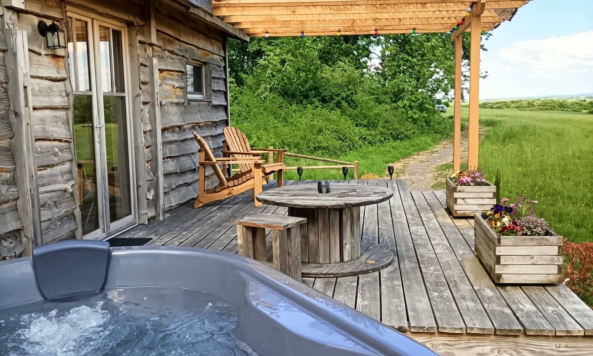 Foulcrey Cabin | Cabin “Robin Hood’s Cabin” with Private Terrace and Nordic Bath