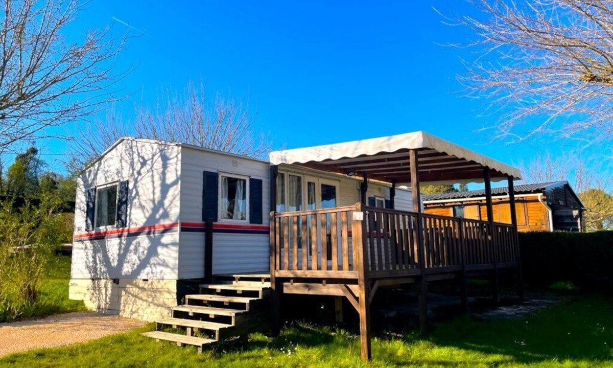 Casties-Labrande House | Camping 3 étoiles - Piscine - eehgeh