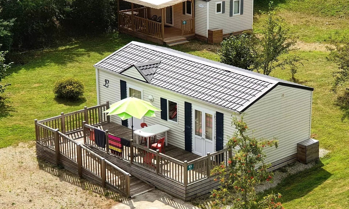 Loudeac House | Camping Aquarev* - COTTAGE LOUISIANE (PRM) - 2 Bedrooms 4 people