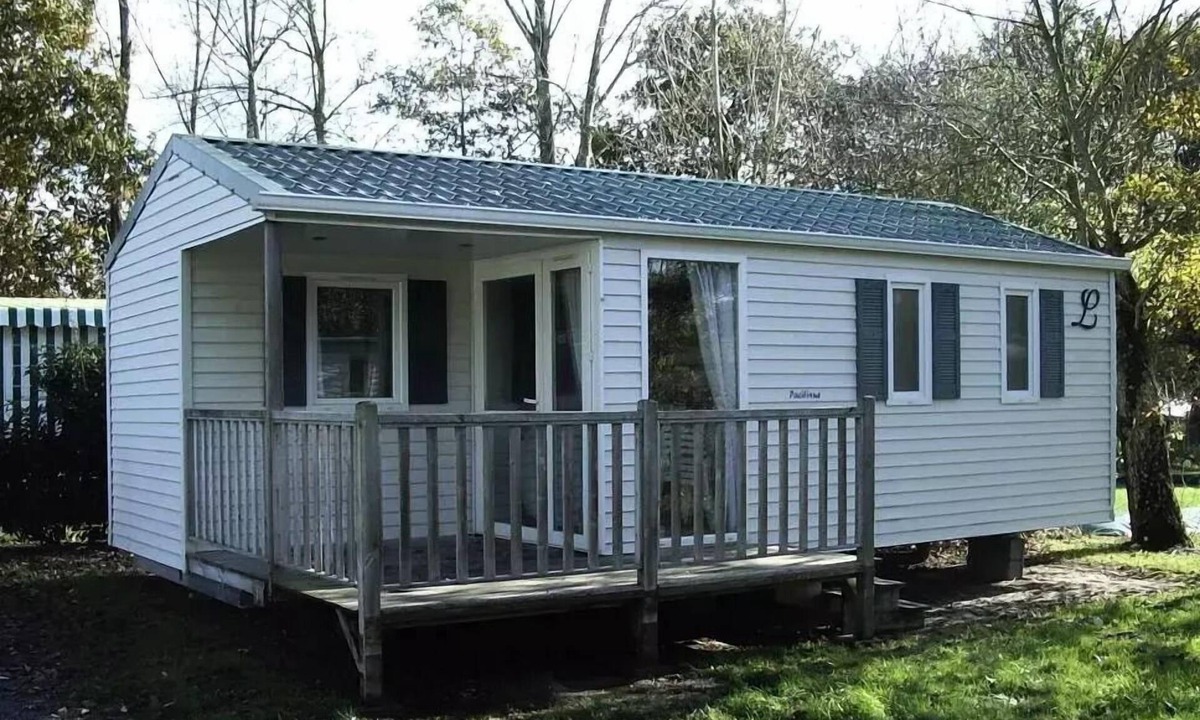 Plouezoch House | Camping de la Baie de Térénez * - Standard Pacific 3 room mobile home for 4 people