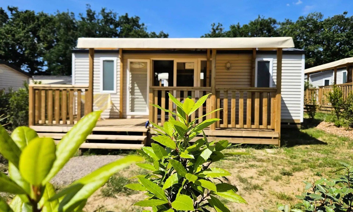 Saint-Briac-sur-Mer House | Camping Emerald - Sea Green by Sunêlia * - Leisure Comfort 2 bedrooms 4 people