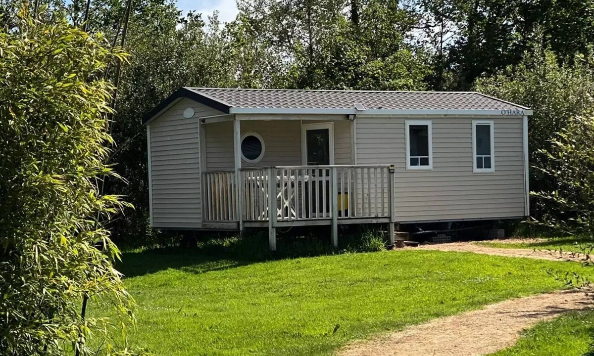 Plougasnou House | Camping maeva Respire Le Domaine de Mesqueau * - Mobile Home SIMPLY O'hara 3 Rooms 4 People + TV
