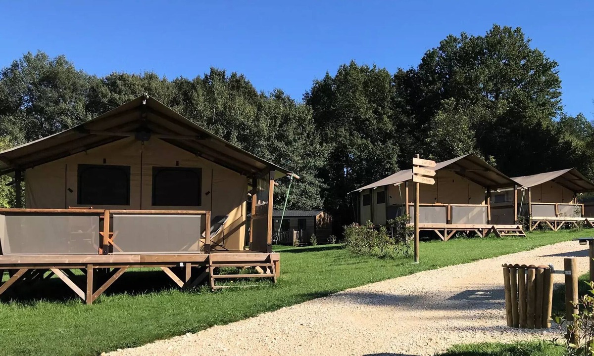 La Douze House | Camping Ushuaïa Villages Le Bois Coquet * - Bali Premium Canvas Bungalow - 2 bedrooms - 32m² 5 people