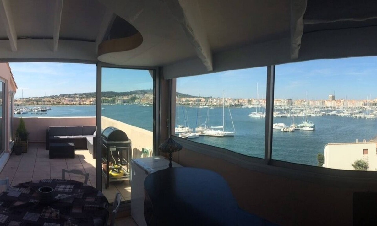 Cap d'Agde Apartment | Cap d'Agde Penthouse 50 m² with large terrace and sea view