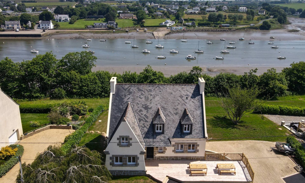 Plouenan House | Castel Ar Vugale - Family home with sea view
