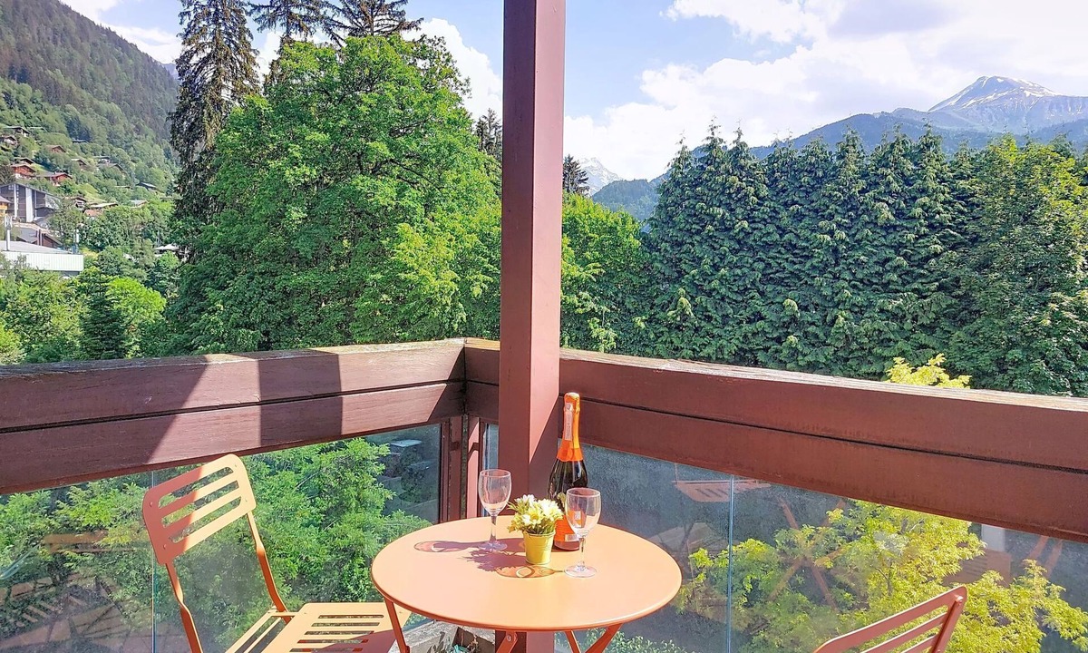 Saint-Gervais-les-Bains Apartment | Castel des roches A36 by Interhome