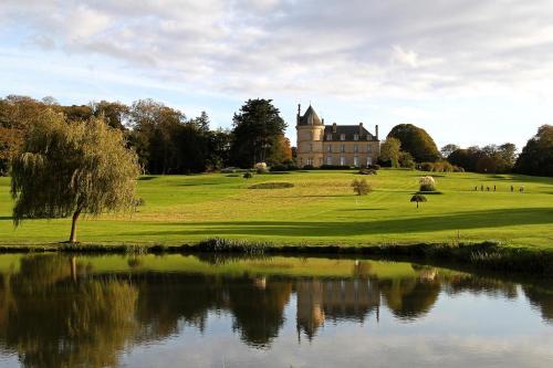 Plehedel Hotel | Château de Boisgelin - Hôtel & Restaurant Mathieu Kergourlay