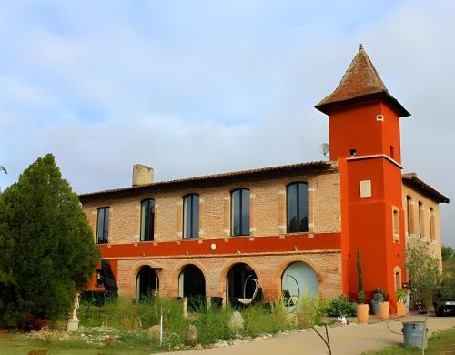 Merville Villa | Château Fourclins Domaine privatif 16 personnes Parc & Bassin naturel Proche Toulouse