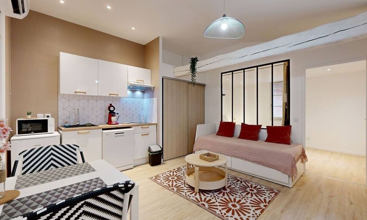 Capitole Apartment | CH2 Capitole: Comfort and tranquility in the heart of downtown