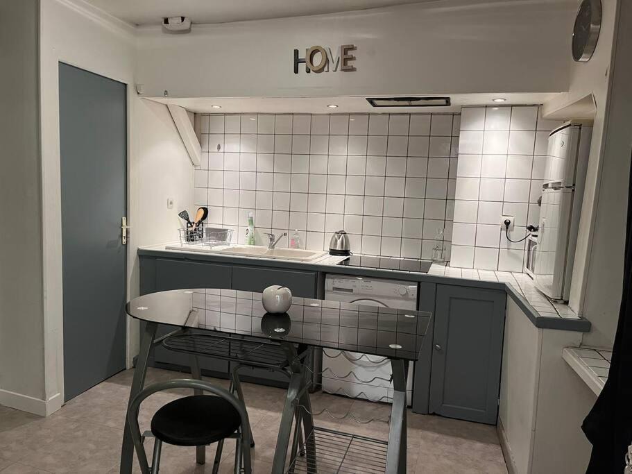 Chablis Apartment | Chablis : petit studio en plein centre ville