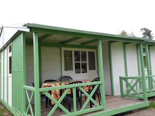 La Chapelle-devant-Bruyeres Other | Chalet 3 Chambres avec Terrasse - Parfait pour 6 Personnes - API-1-52-991