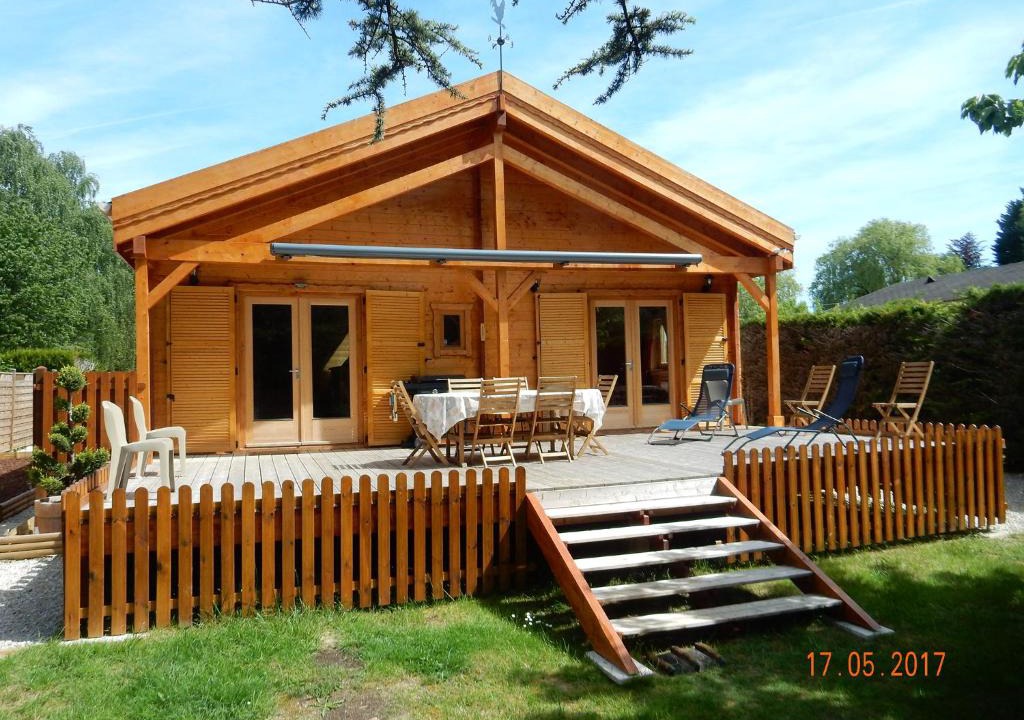 Saint-Sauveur-les-Bray Ski Chalet | Chalet au Domaine de la Goujonne