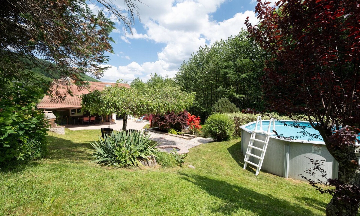 Cornimont Ski Chalet | Chalet 'Chez Corinne' with Mountain View, Private Pool, Near Ski Resorts