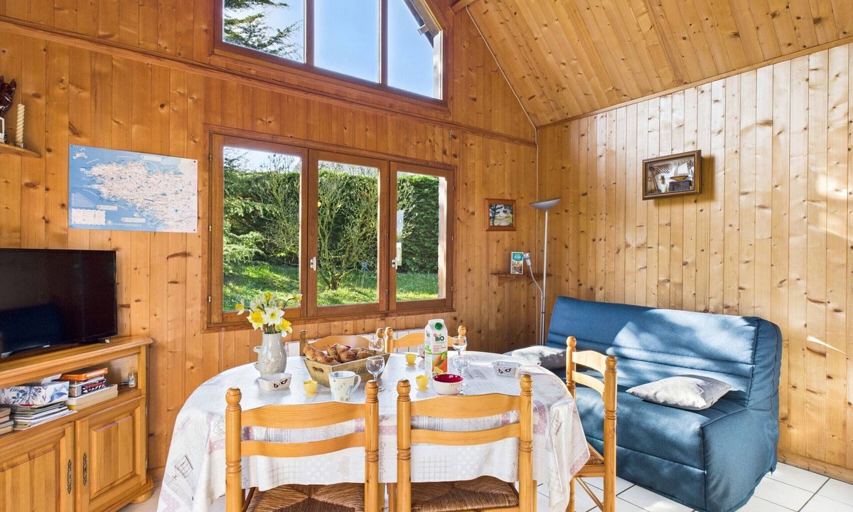 Sables-d'Or-les-Pins Ski Chalet | Chalet for 2 adults and 2 children - garden and terrace
