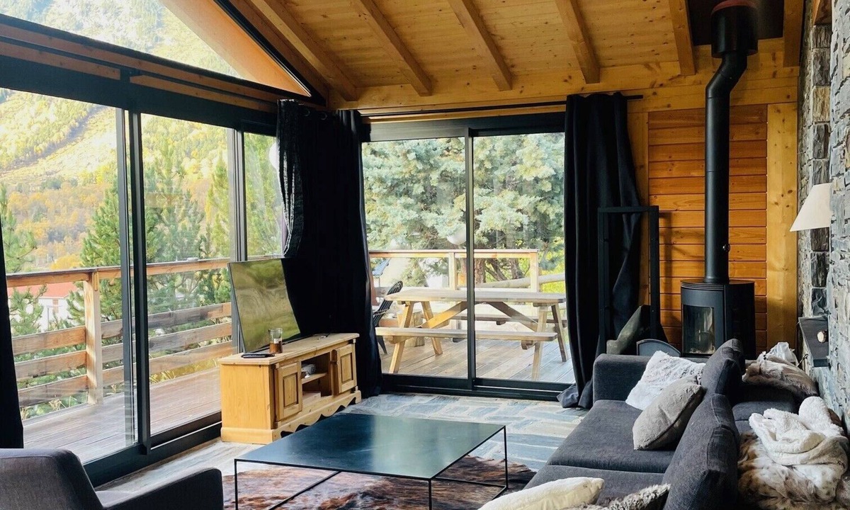 Porte-Puymorens Ski Chalet | Chalet Pyrénées, 9 pers, near Pas de la Case