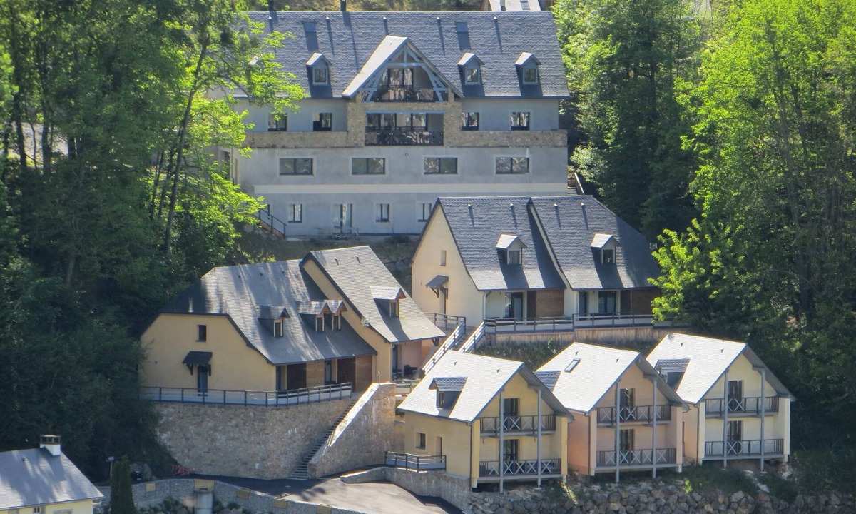 Luz-Saint-Sauveur Ski Chalet | Chalet Troumousse at the foot of the mythical Tourmalet
