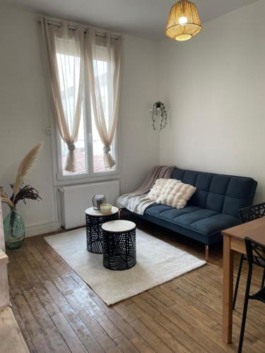 Saint-Julien-les-Villas House | Chaleureuse