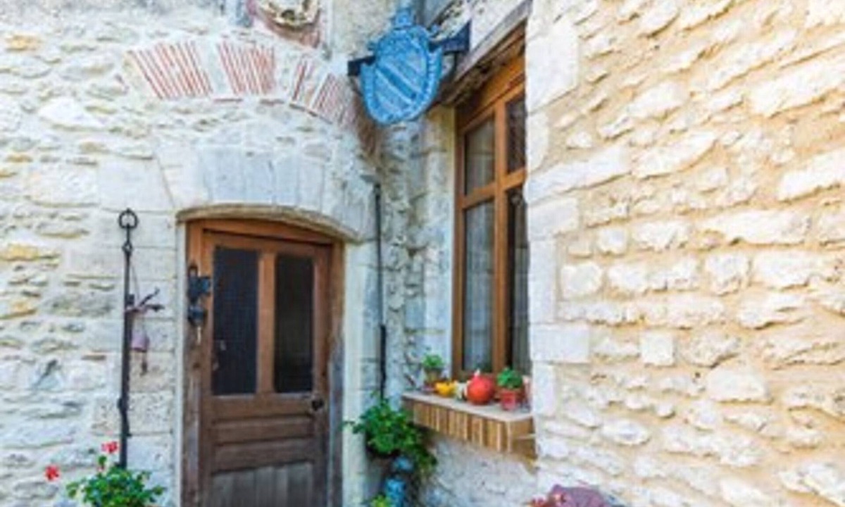 Foucheres Bed & Breakfast | Chambre d’hôtes le Prieuré de Fouchères