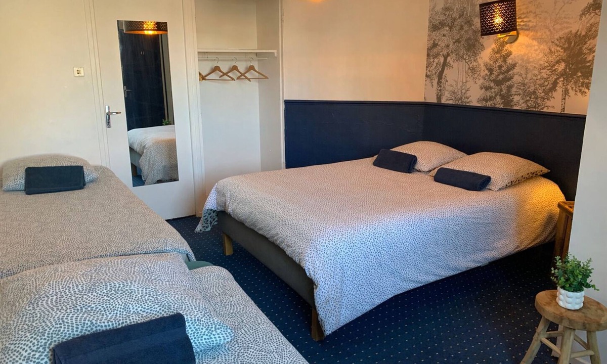 Lourdes Apartment | Chambre Lumineuse de 4 - Sanctuary of Lourdes