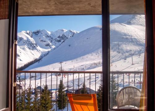Gouaux-de-Larboust Apartment | Charmant appartement à Gouaux-de-Larboust avec vue montagne