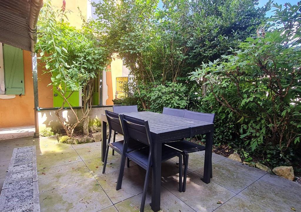 Belleville Apartment | Charmant gîte entre Nancy et Metz avec terrasse - FR-1-584-362
