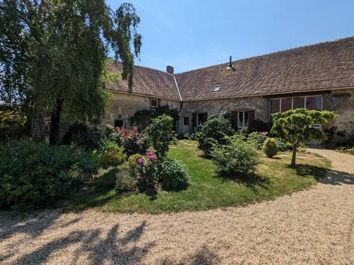 Courtemaux House | Charmant gîte jardin fleuri - 7 pers. - FR-1-590-594