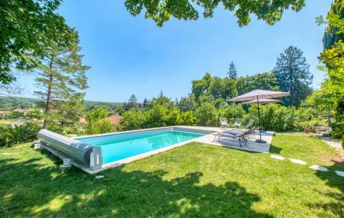 Savignac-les-Eglises House | Charmante Maison Avec Piscine